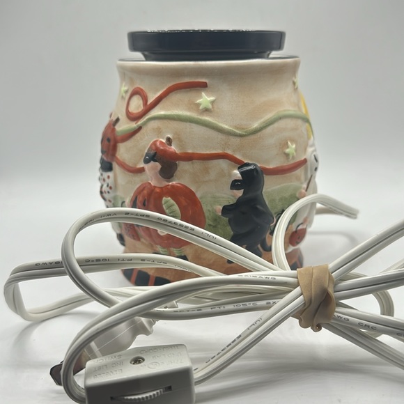 Yankee Halloween Kids tart warmer - Picture 6 of 6